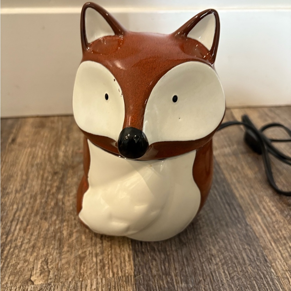 Scentsy Red Fox Ceramic Wax Warmer 2016 Retired Discontinued Cabin Woods Animal